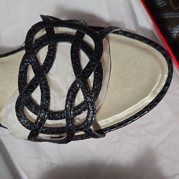 New Talbots Filomena Black Snakeskin Mid-Height Women's Slip-on, Size 11 - Picture 4 of 12